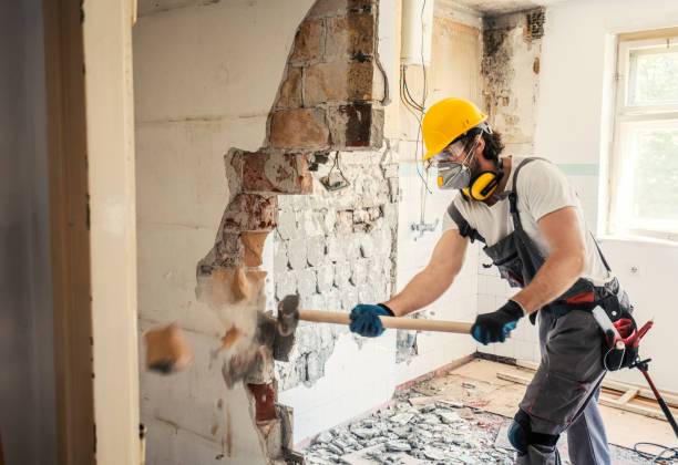 Best Concrete Sealing and Maintenance in Wellston, MO